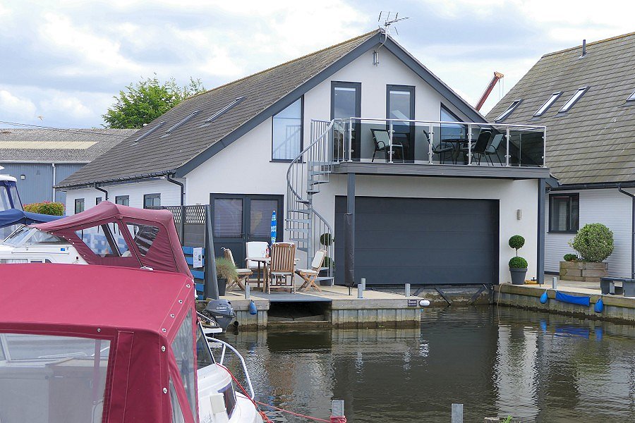 Erequay Boathouse Aparment, Norfolk Broads