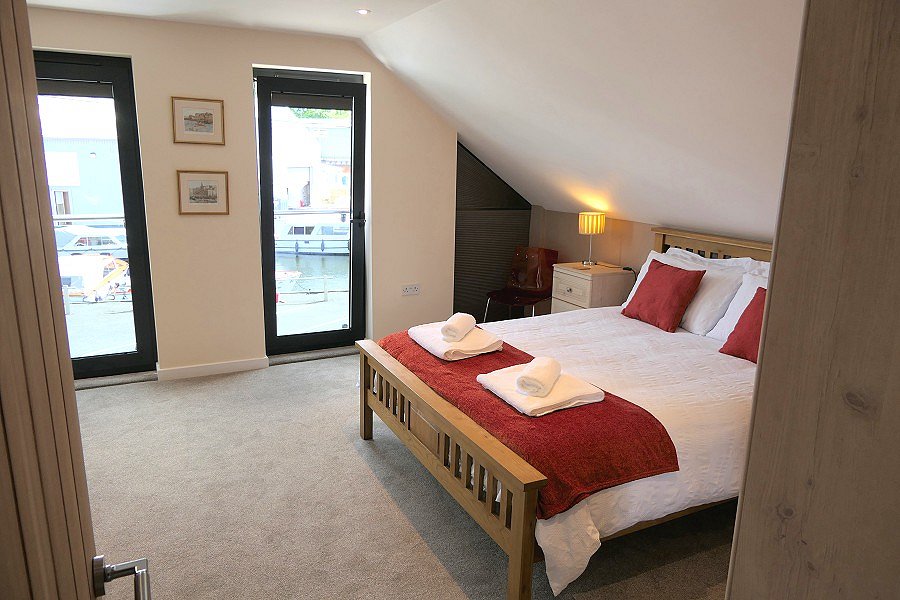 Erequay Boathouse Master Bedroom
