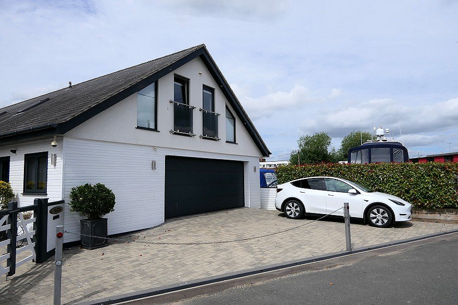 Erequay Boathouse Parking