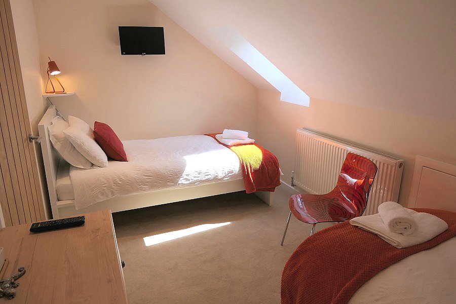 Erequay Boathouse Twin Bedroom