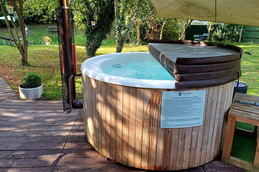 Fishermans Lodge Hot Tub