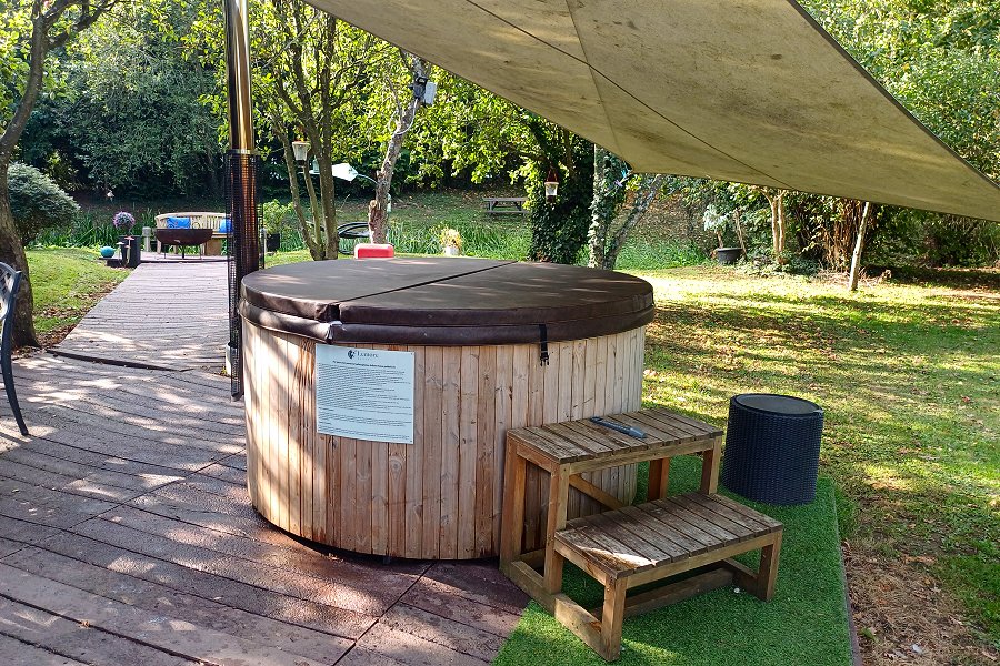 Fishermans Lodge Hot Tub