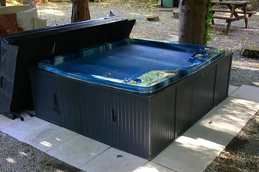 Fishermans Treehouse Private Hot Tub