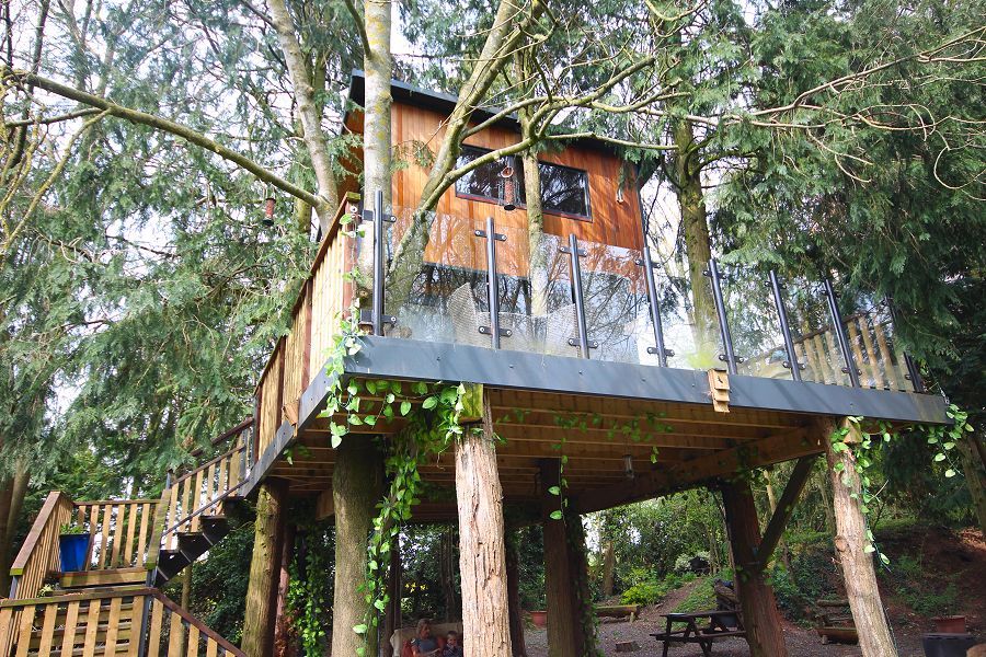 Fishermans Treehouse