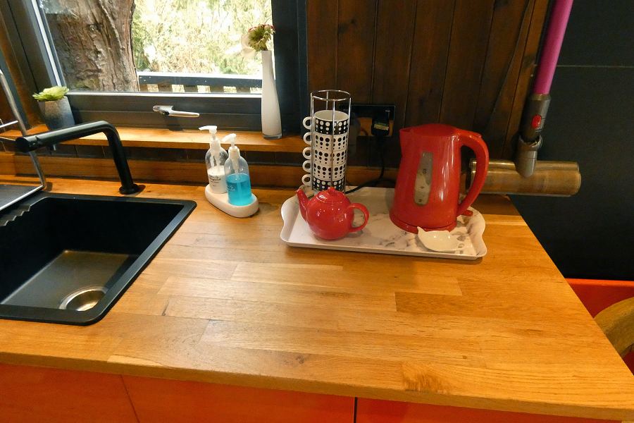 Fishermans Treehouse Kitchen