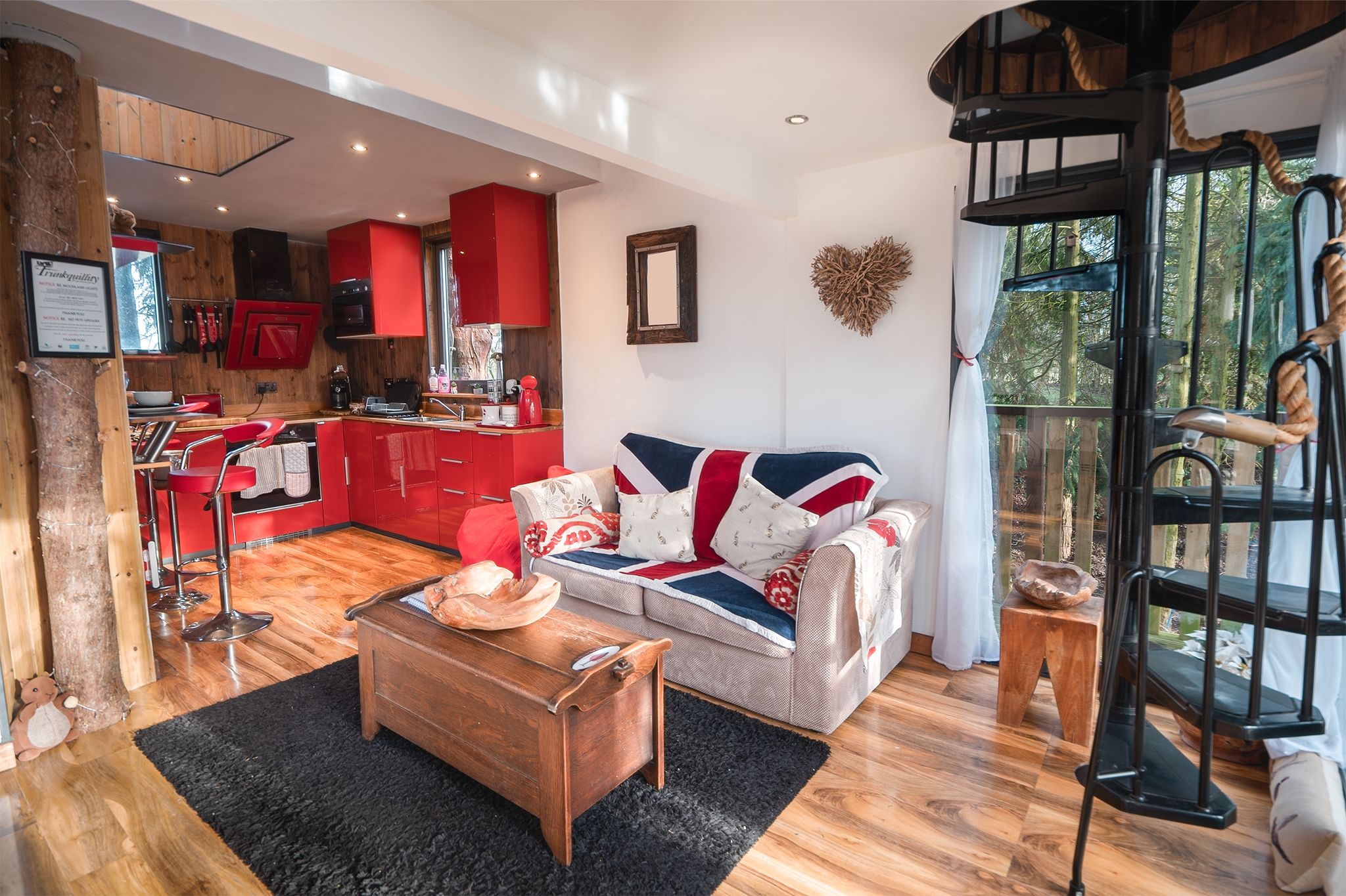 Fishermans Treehouse Lounge