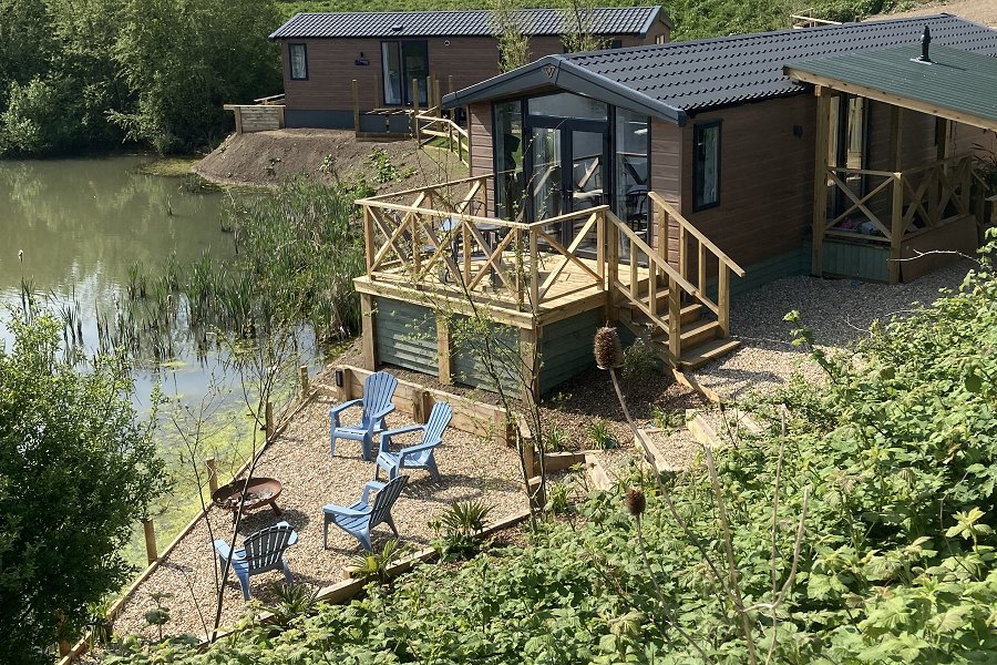 In Four Lodge Exterior