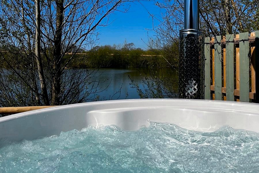 In Three Lodge Hot Tub