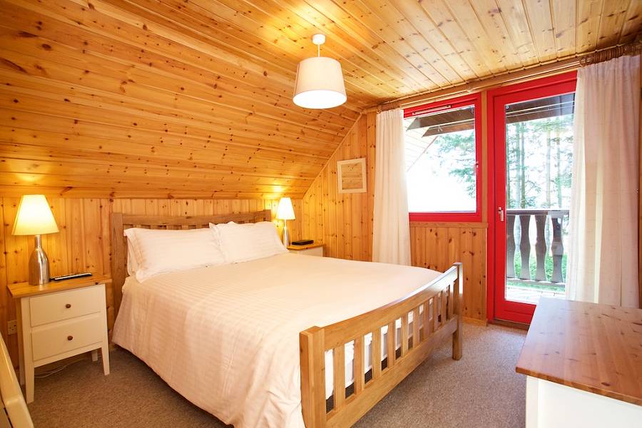 Forest Lodge Double Bedroom