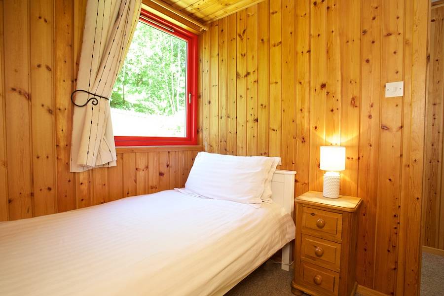Forest Lodge Single Bedroom