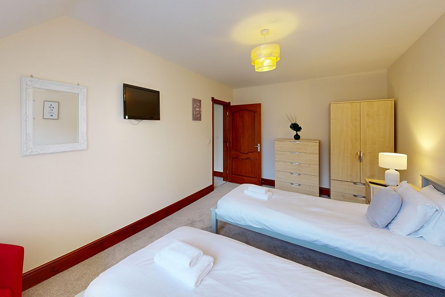 Sycamore Cottage Twin Bedroom