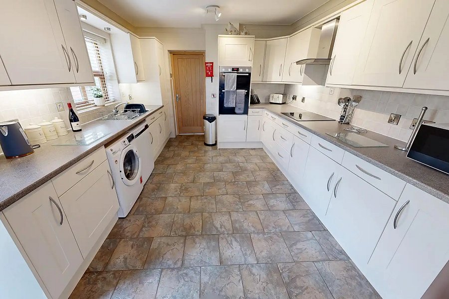 Ty Fynnon Cottage Kitchen