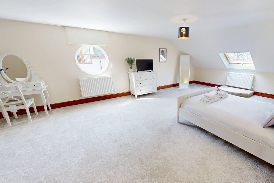 Willow Cottage First Floor Double Bedroom
