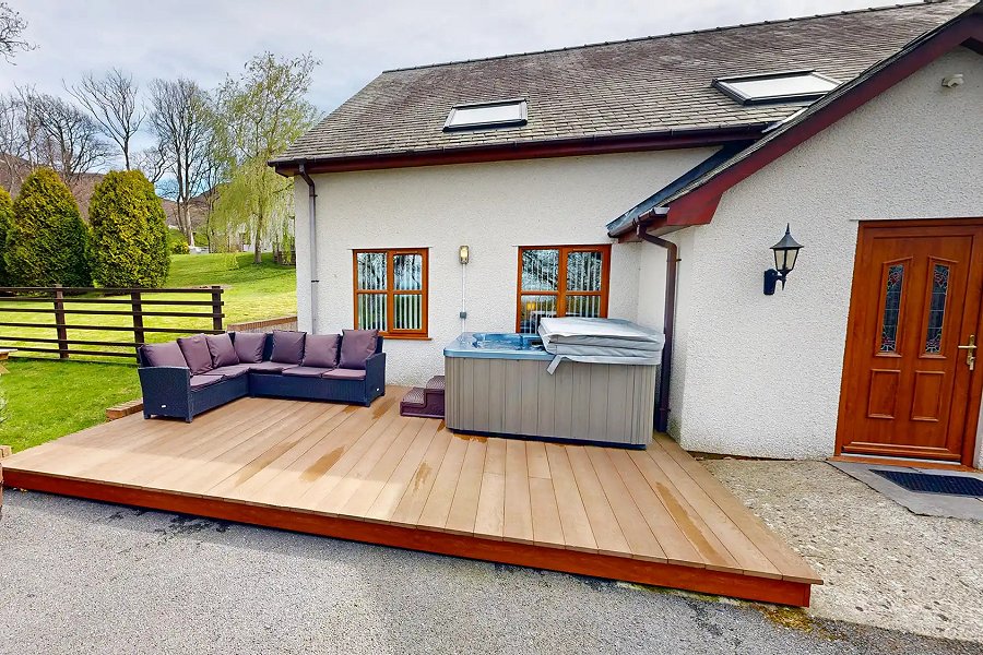 Willow Cottage External