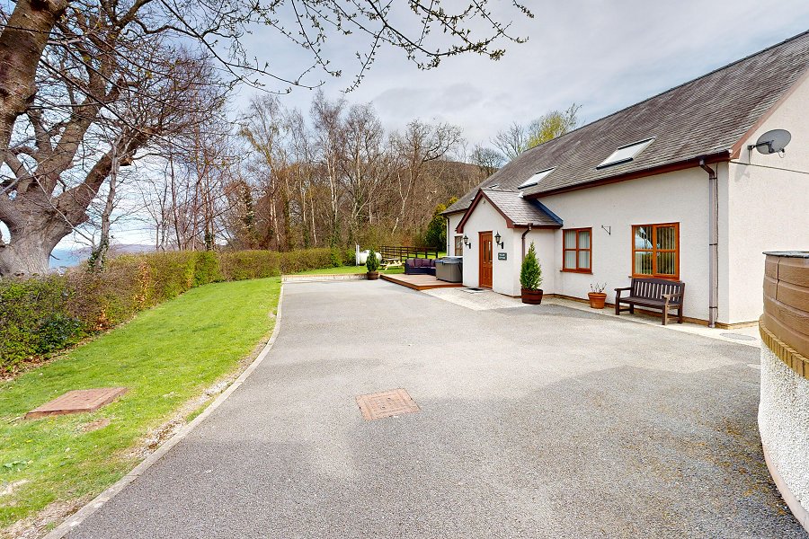 Willow Cottage External