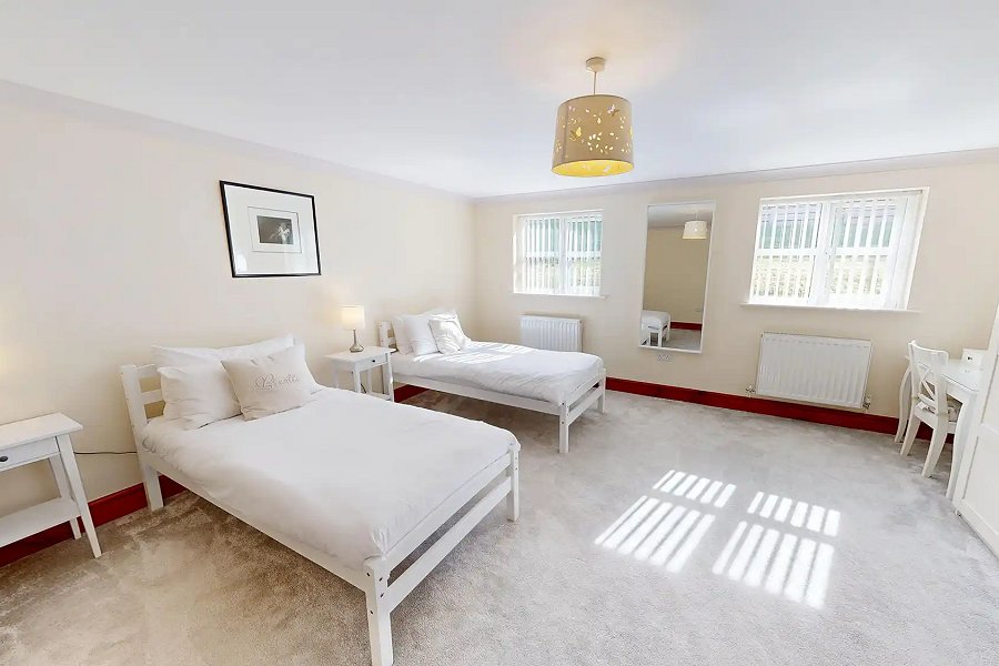 Willow Cottage Ground Floor Twin Bedroom