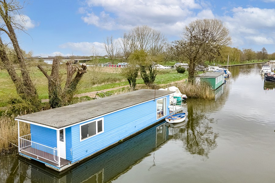 Coot Club Decking