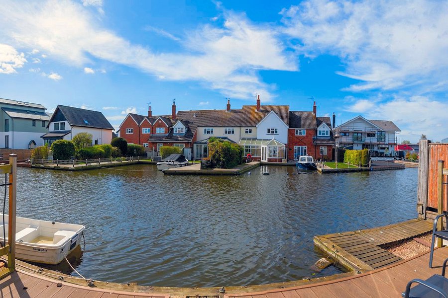 Kingfisher Lure, Wroxham