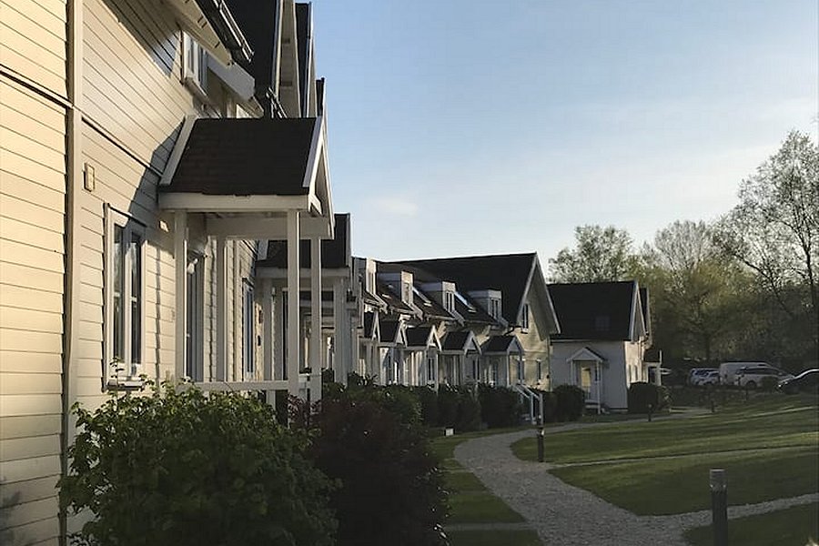 Lakescape Lodge Exterior