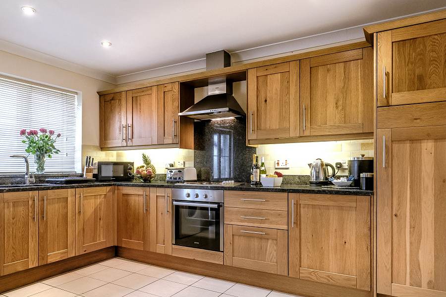 Lakeview Holiday Cottages Kitchen
