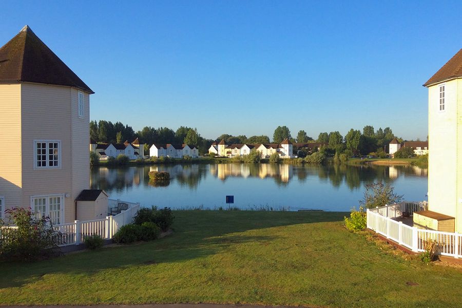 Liming Lodge - Windrush Lake Cotswolds