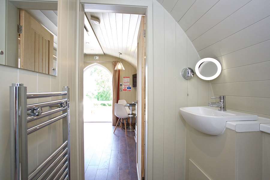 Loch Tay Hideout Taransay Bathroom