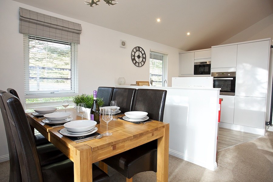 Pheasant Rock Dining Area