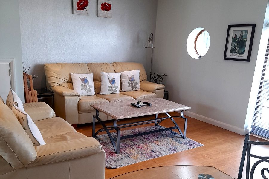 Ludgate Cottage Lounge