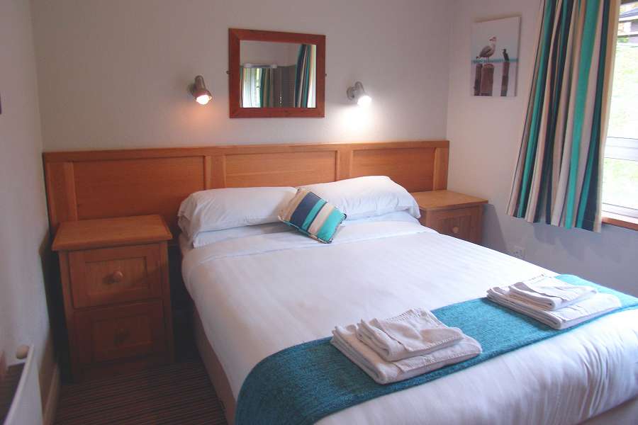 Manor House Marine Cottage Double Bedroom