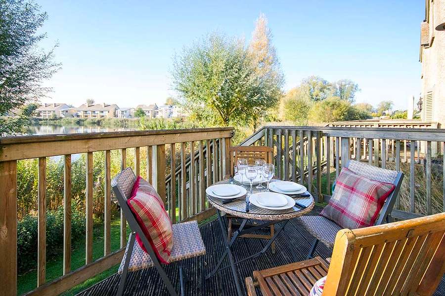 Cotswold Water Park Cottages & Cotswolds Holiday Cottages