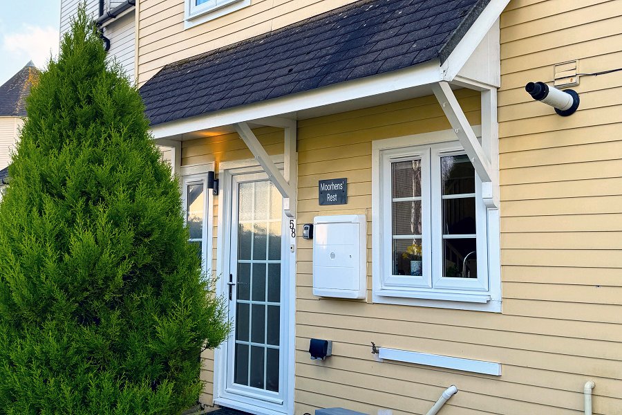 Moorhens' Rest Exterior