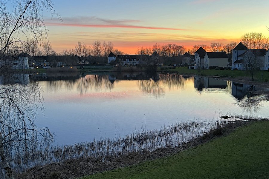 Cotswold Lakes Isis and Windrush Lakes