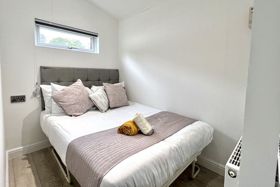 Anglers Roost Double Bed