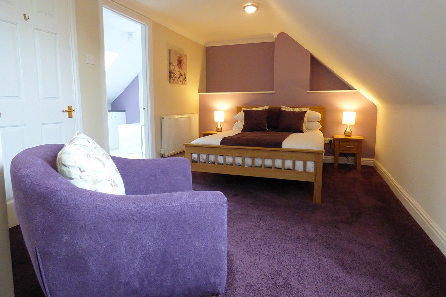 Bure Lodge Double Bedroom