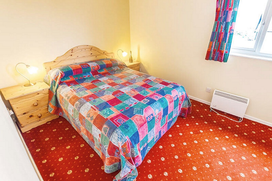 Cordon Rouge Cottage Double Bedroom