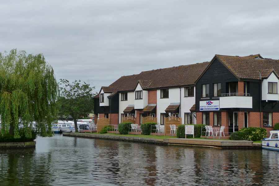 Cordon Rouge Cottage 2