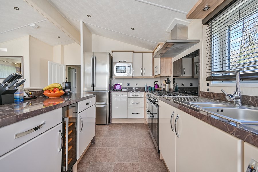 Magnolia Lodge Kitchen