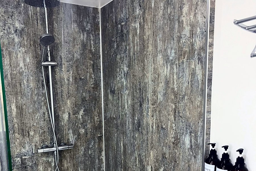 Nuthatch Shower Room