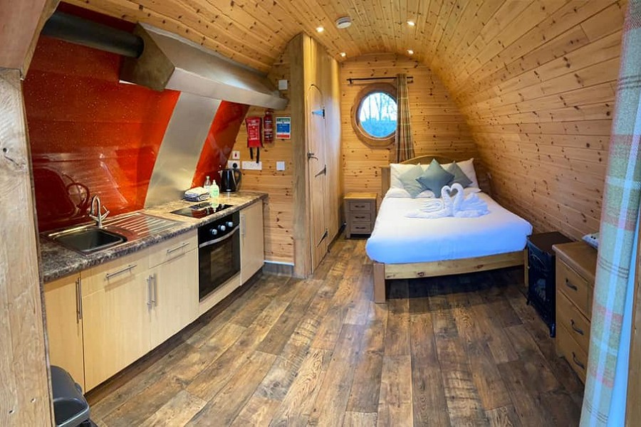 The Old Oak Glamping Pod