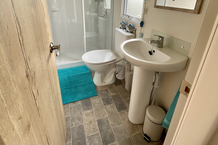 Patricia's Retreat Bathroom