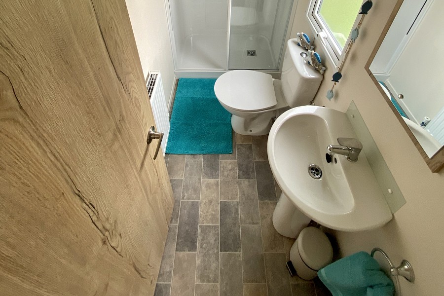 Patricia's Retreat Bathroom