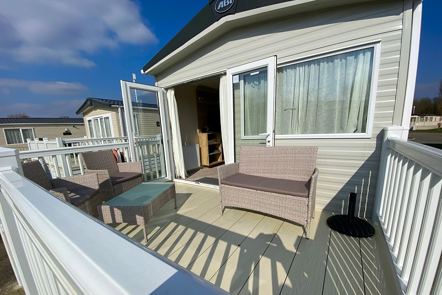 Patricia's Retreat Decking