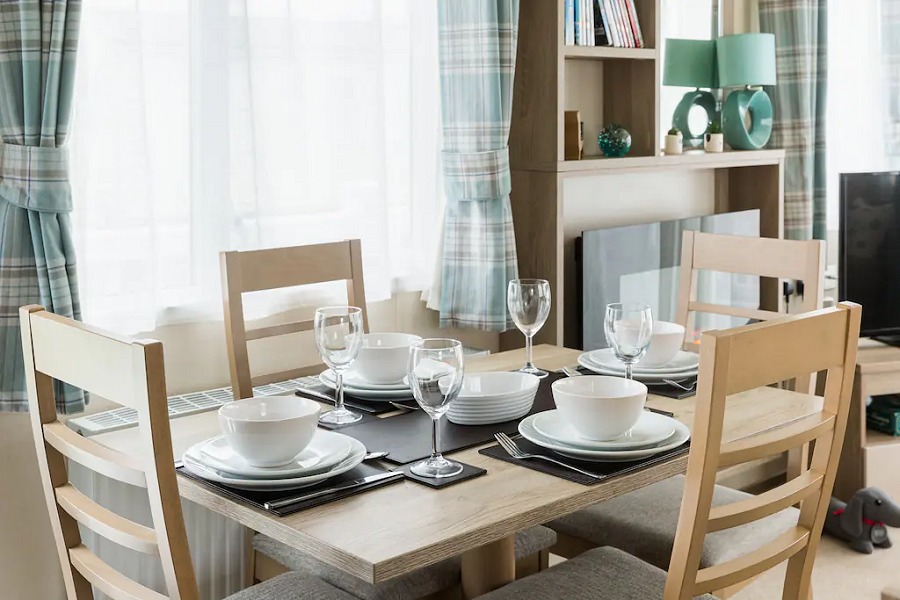 Paws Lodge Dining