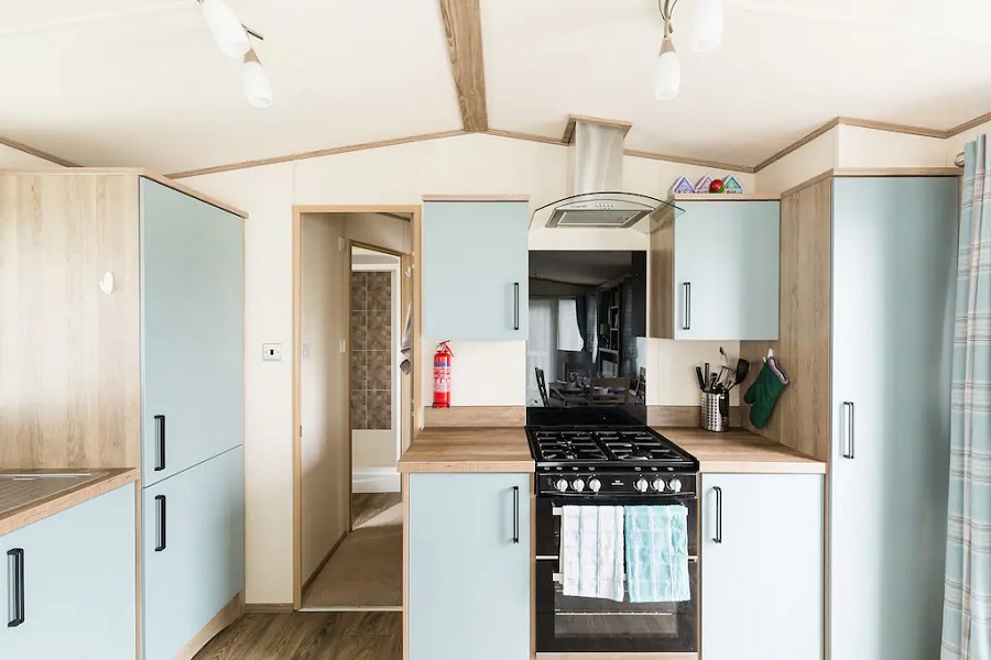 Paws Lodge Kitchen