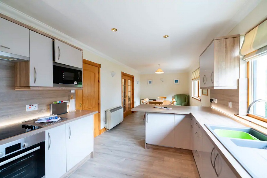 Capercaillie Cottage Kitchen