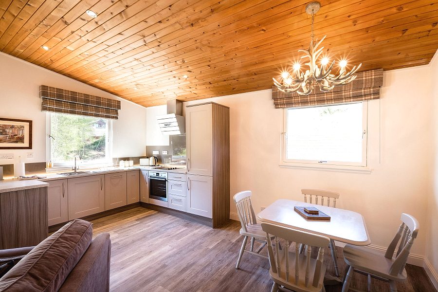 Portnellan Deerstalker Chalet Dining