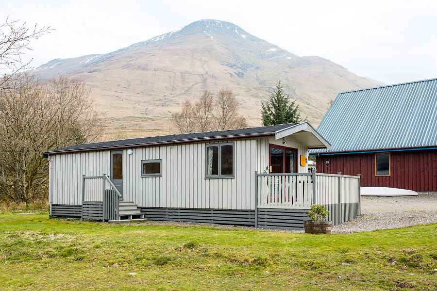 Lapwing Chalet Sleeps 2