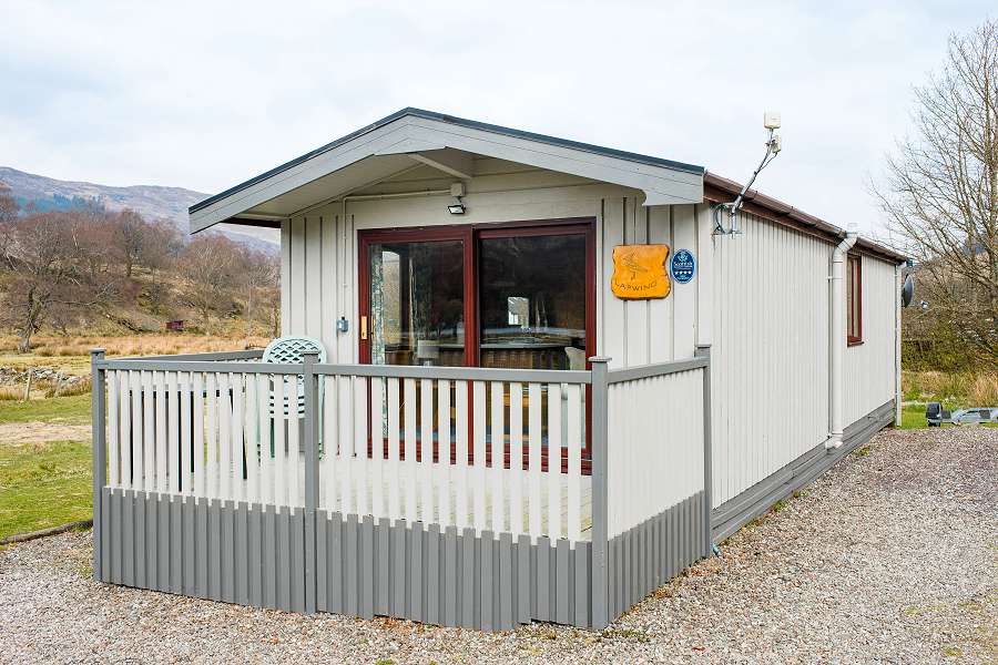 Portnellan Lapwing Lodge One Bedroom Holiday Lodges In