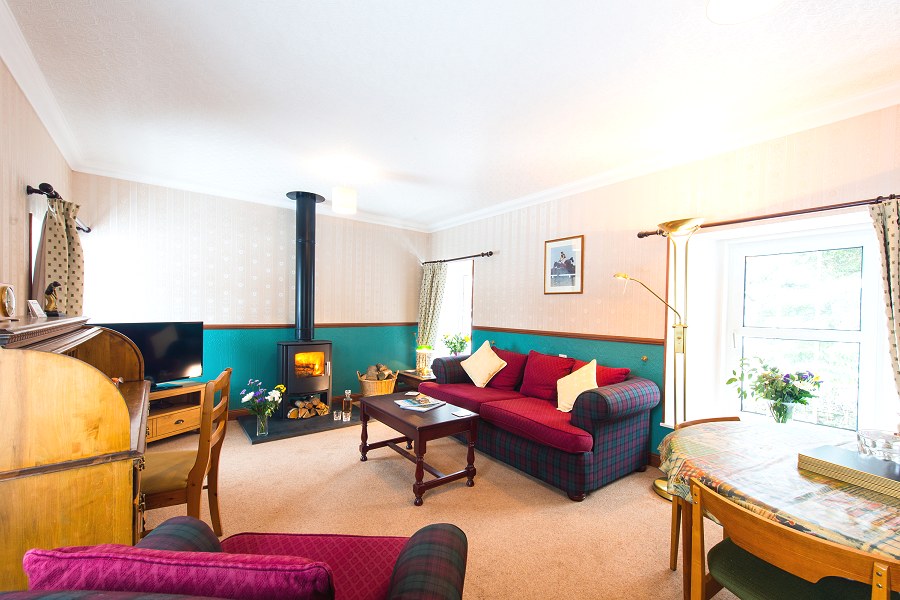 Curlew Cottage Dining