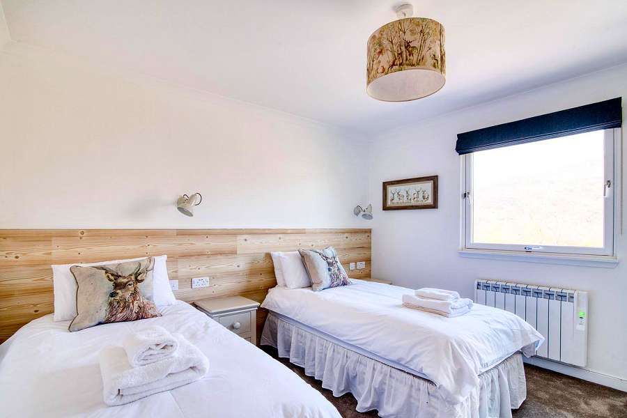 Gamekeeper Chalet Twin
